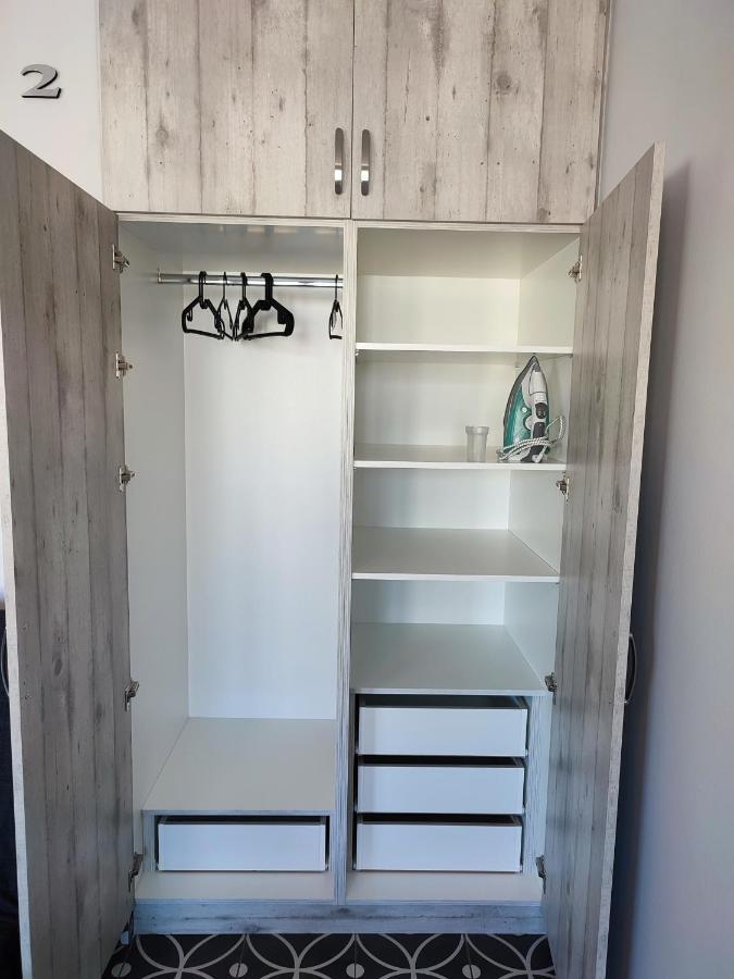 דירות סלוניקי Modiano Studio Ι By Socrates Junior Houses מראה חיצוני תמונה